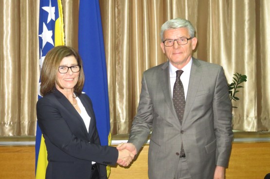 Zamjenik predsjedavajuće Predstavničkog doma Parlamentarne skupštine BiH Šefik Džaferović primio u nastupnu posjetu ambasadoricu Republike Slovenije u BiH